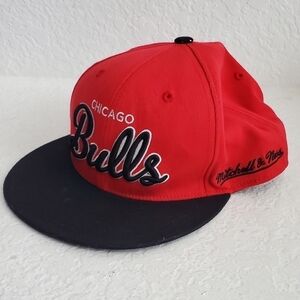 Chicago Bulls Red and Black Snapback Hat